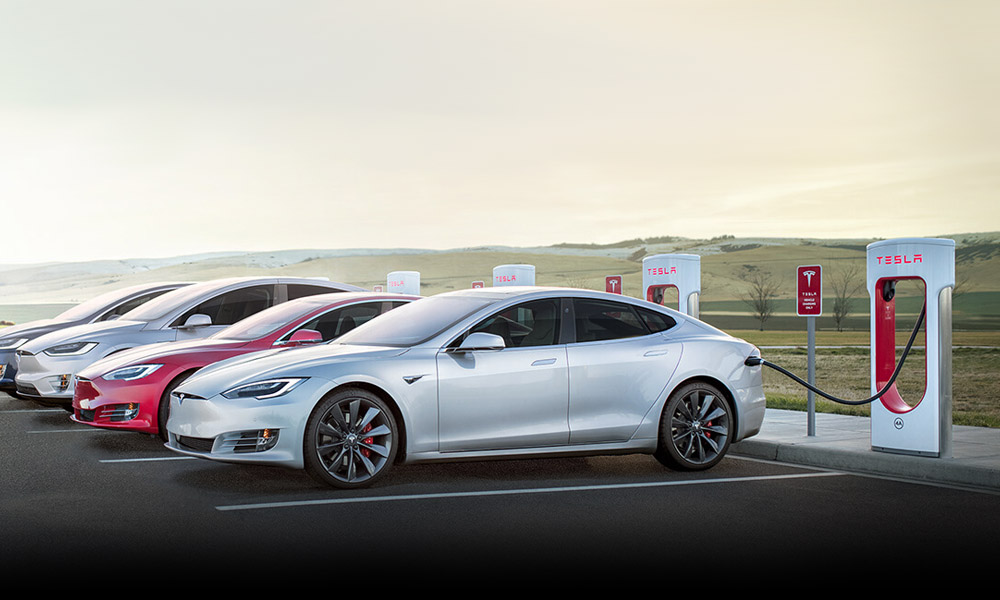 Самые важные новости недели: Tesla установила новый рекорд продаж и новый эталон безопасности nikolacars