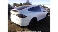 Tesla Model X (2018)