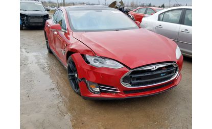 Tesla Model S (2013)