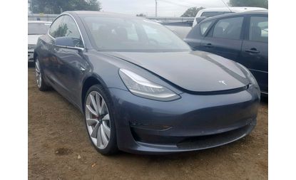 Tesla Model 3 (2018)