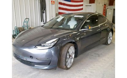 Tesla Model 3 (2018)