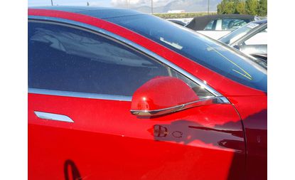 Tesla Model S (2016)