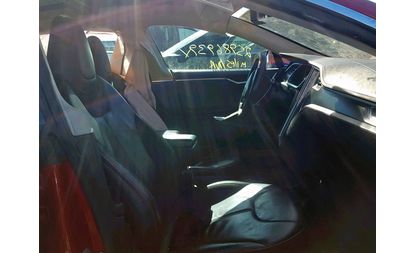 Tesla Model S (2013)