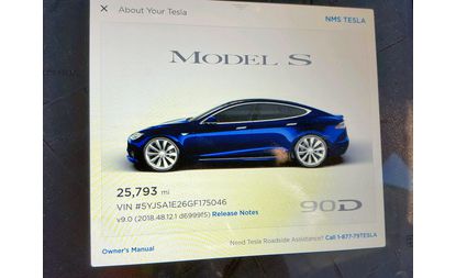 Tesla Model S (2016)