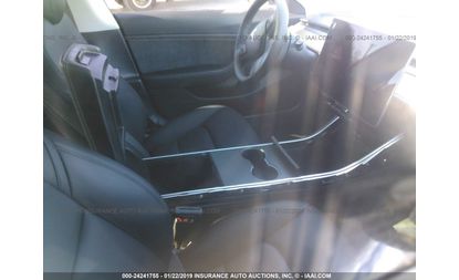 Tesla Model 3 (2018)