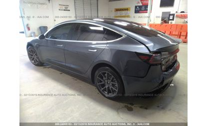 Tesla Model 3 (2018)