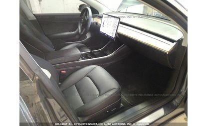 Tesla Model 3 (2018)