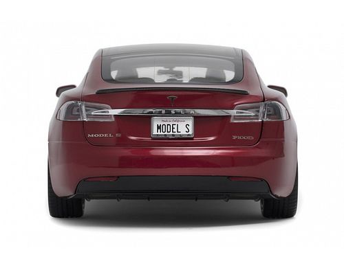 Модель Tesla Model S масштабом от оригинала 1:18