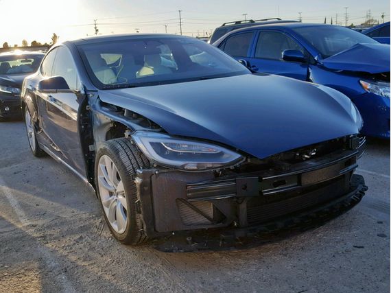 Tesla Model S (2016)