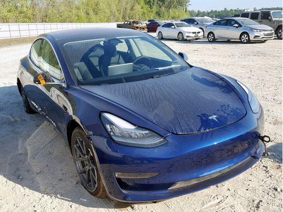 Tesla Model 3 (2018)