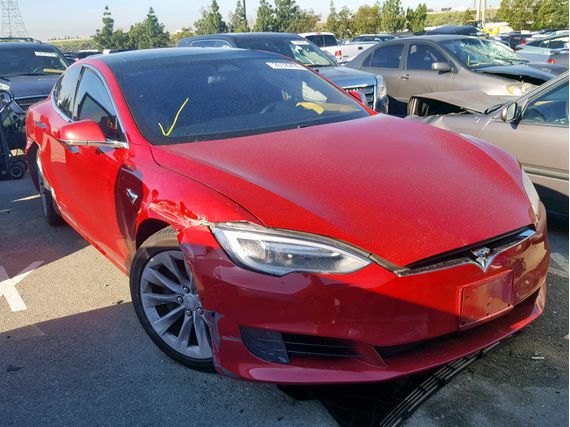 Tesla Model S (2016)