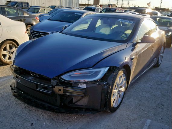 Tesla Model S (2016)