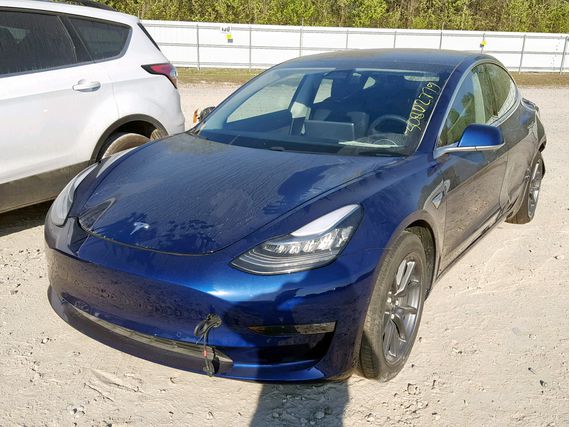 Tesla Model 3 (2018)